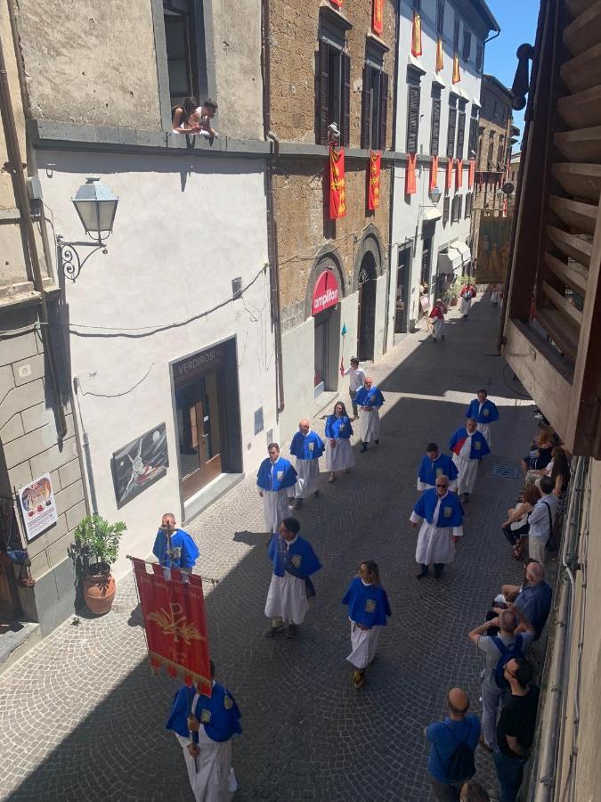 Orvieto: Spacious 3Br 3Ba Apartment With Balcony & Patio エクステリア 写真
